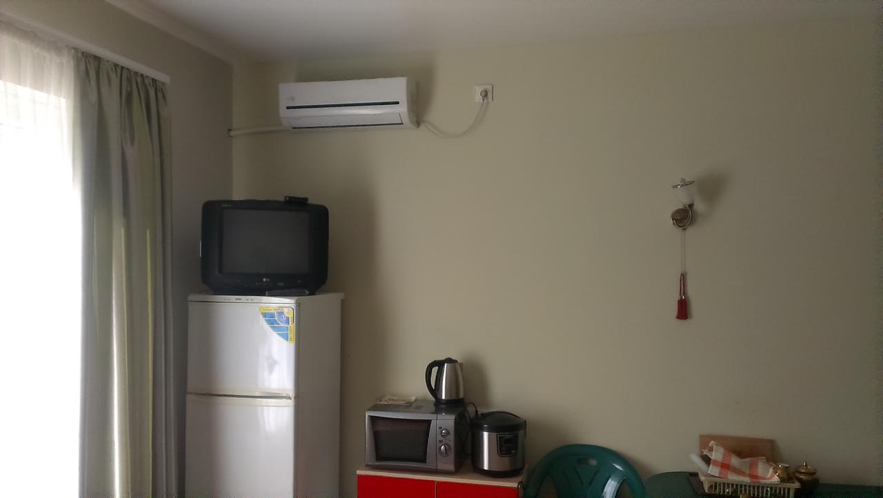 Звёздный Hotel Odessa Ngoại thất bức ảnh