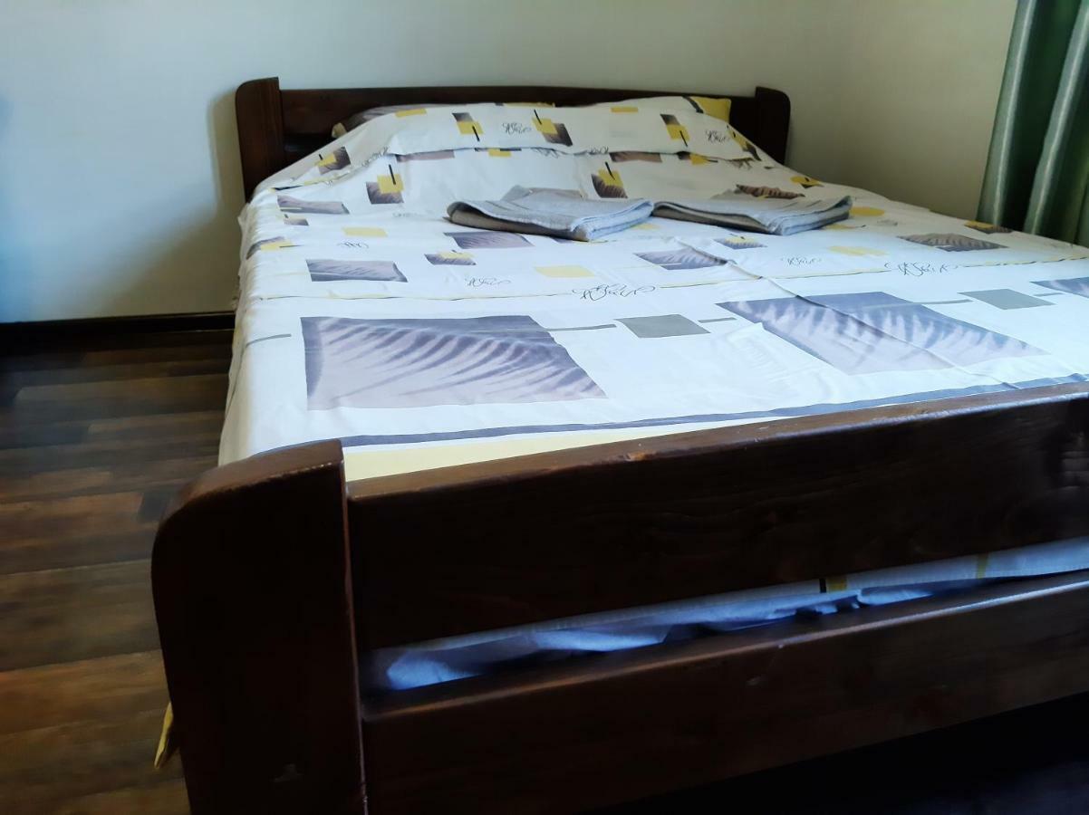 Звёздный Hotel Odessa Ngoại thất bức ảnh